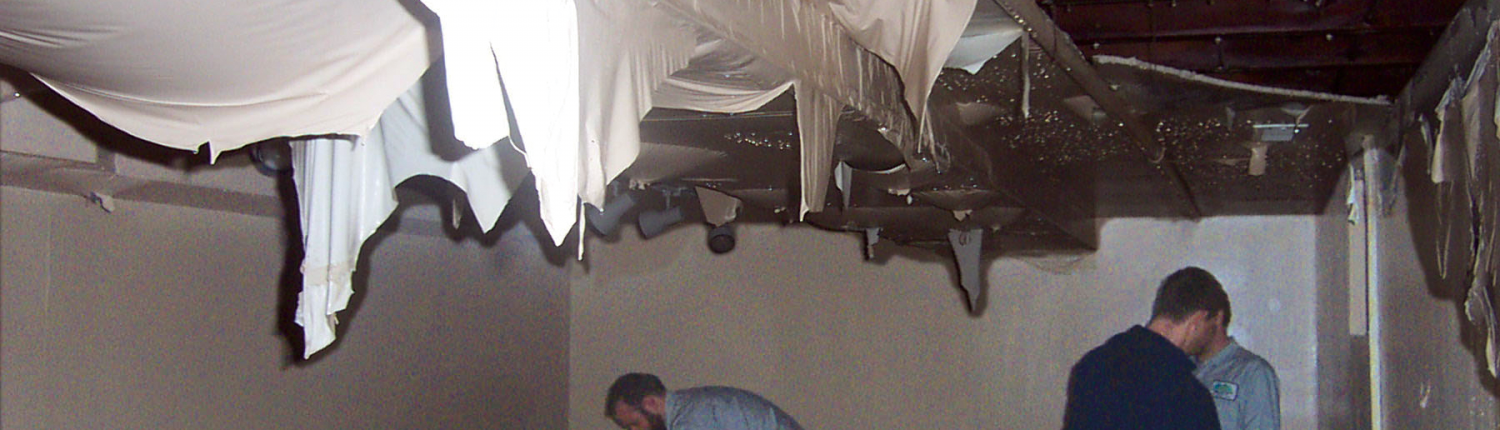 Drippy-Saggy-Ceiling-Water-Damage-1500x430